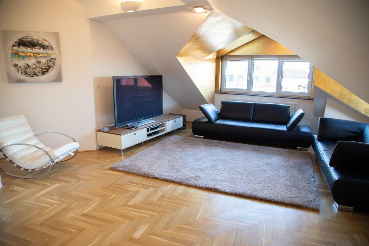 Easy Vienna Penthouse Apartment Exterior photo